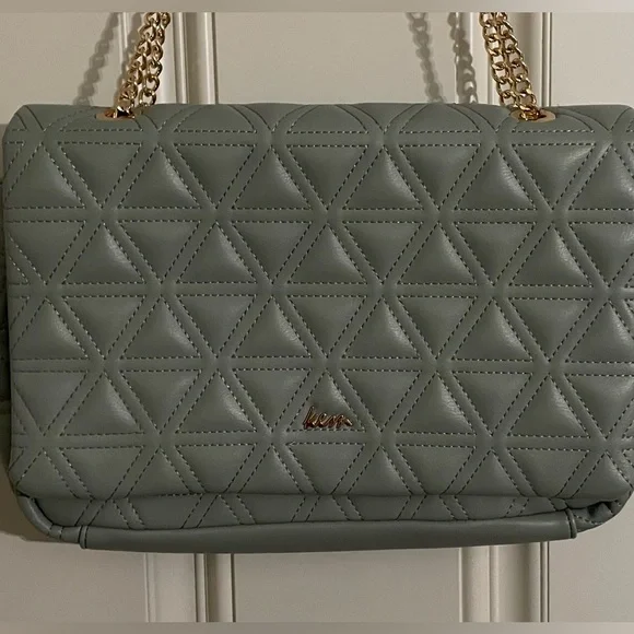 Gorgeous KEM Mint Green Purse (2023 Spring Collection) - Picture 2 of 10